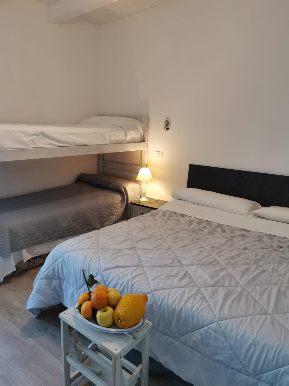B&B Xenia Пати Екстериор снимка
