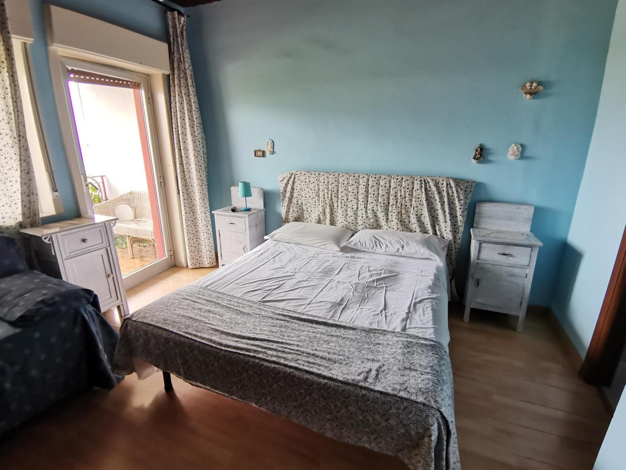 B&B Xenia Пати Екстериор снимка