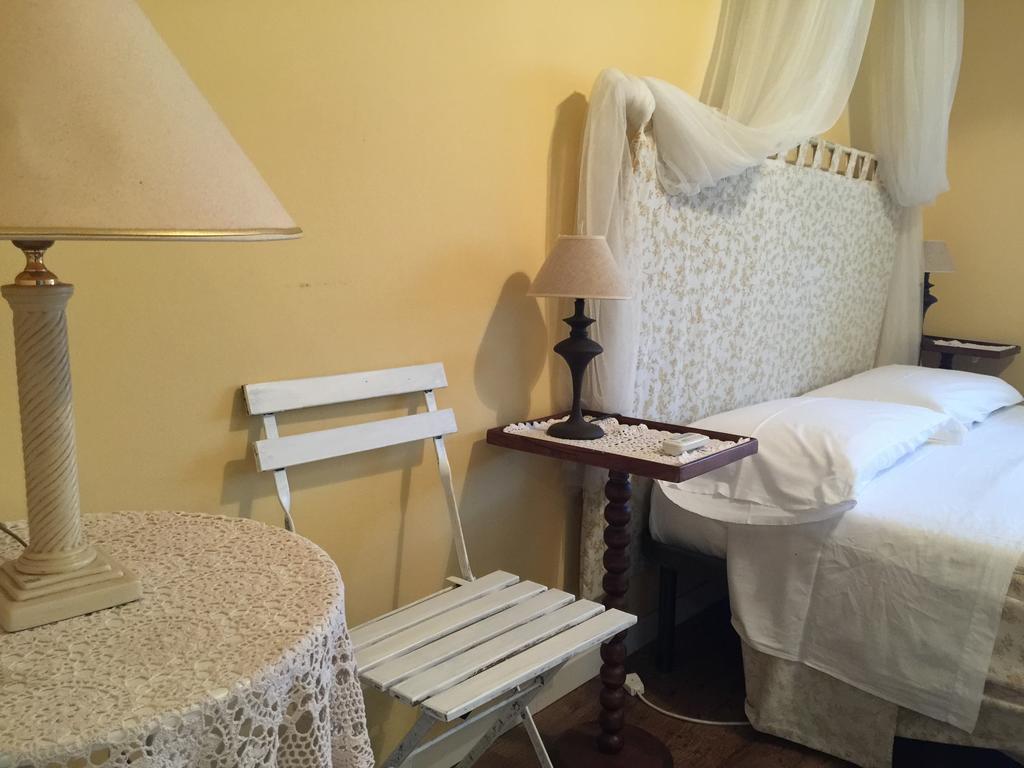 B&B Xenia Пати Екстериор снимка